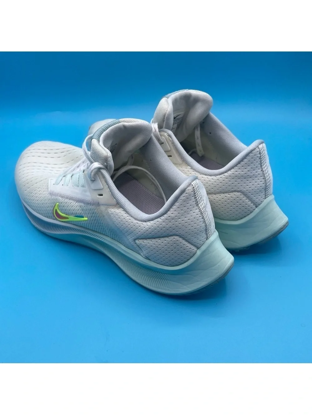 Nike Air Zoom Pegasus 38 Premium Summit White Volt